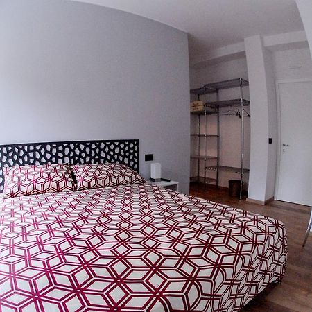 B&B Villa Giuli วาเรเซ ภายนอก รูปภาพ