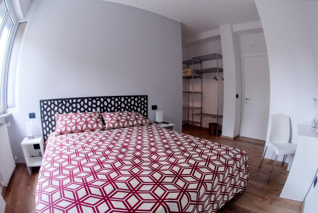 B&B Villa Giuli วาเรเซ ภายนอก รูปภาพ